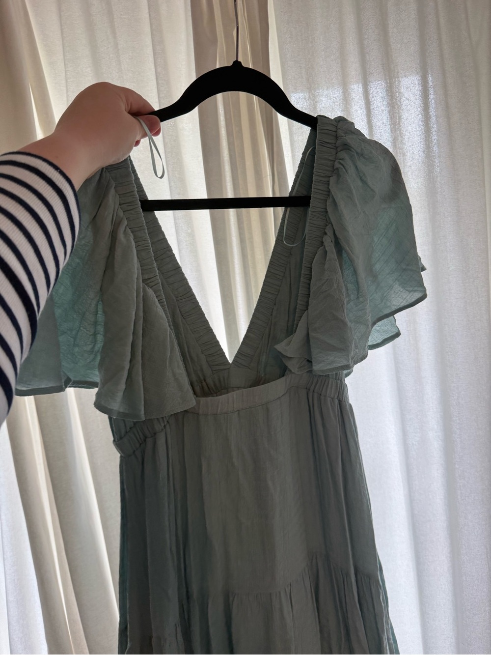 Flowy Sage Green Midi Dress with Flutter Sleeves - Picture 2 of 3